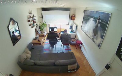 Transformation du salon en home office.